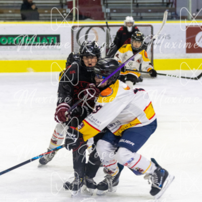 114311-TGJ25-PAM4-Red-Bears-Nice-8